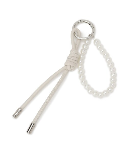 ITS'DEMO（イッツデモ）の「パール調チャーム付きショルダー（ショルダーバッグ・レディース・ブラック/ナチュラル/ライトベージュ・00）」の13枚目の写真