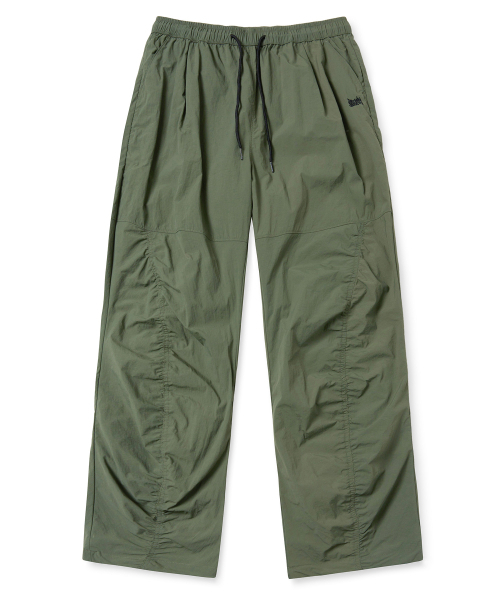BROWNBREATH(ブラウンブレス)の「TAG NYLON SHIRRING PANTS - KHAKI(その他パンツ・レディース・その他・S/M/L/XL)」の1枚目の写真