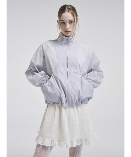 ETMON（エトモン）の「Volume Pocket Wind Jumper, Greyish Blue（ナイロンジャケット・レディース・その他・FREE）」の2枚目の写真