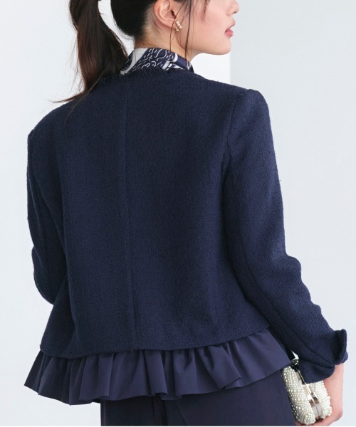 RUIRUE BOUTIQUE（ルイルエブティック）の「ノーカラー ツイード フリル ワイドパンツ スーツ ｜ セレモニースーツ・ママスーツ・パンツスーツ・セットアップ・オケージョンスーツ・フォーマルスーツ・ノーカラージャケット（スーツセット・レディース・ネイビー/アイボリー系1/ブラック・S/M/L/LL）」の14枚目の写真