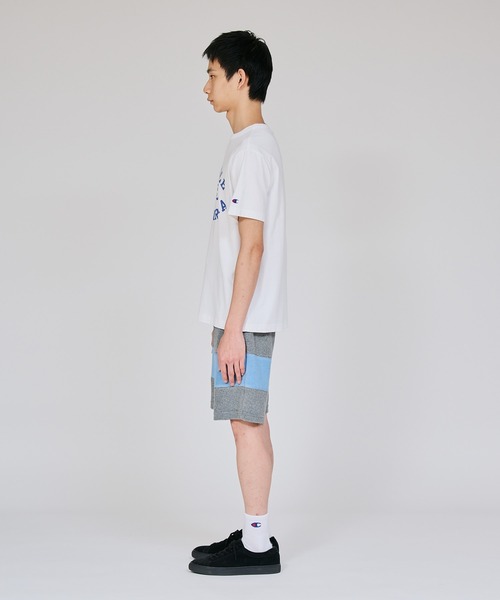 Champion(チャンピオン)の「【Champion/チャンピオン】メンズ ベーシック ショートスリーブTシャツ(Tシャツ/カットソー・メンズ・ホワイト×レッド/ホワイト×ブルー/ブラック系その他/オートミール/ダークブルー/グレー・X-LARGE/LARGE/MEDIUM/SMALL)」の11枚目の写真