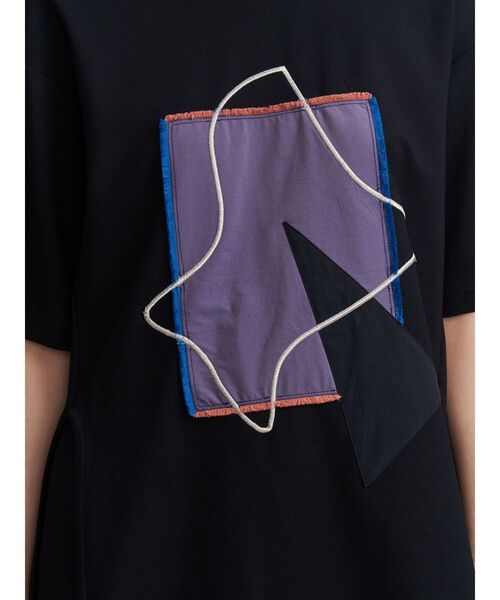 UN3D.(アンスリード)の「ART DOCKING T-SH / アートドッキングTシャツ(Tシャツ/カットソー・レディース・カーキ/ブラック/ホワイト・38/36)」の6枚目の写真