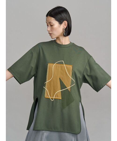 UN3D.(アンスリード)の「ART DOCKING T-SH / アートドッキングTシャツ(Tシャツ/カットソー・レディース・カーキ/ブラック/ホワイト・38/36)」の3枚目の写真