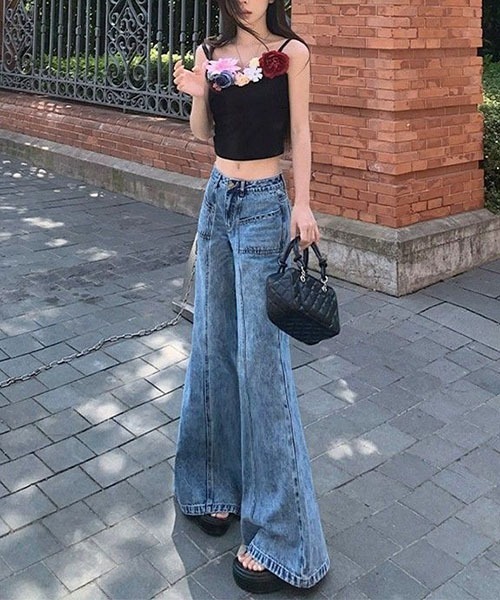 gossip！ロサンゼルス（ゴシップロサンゼルス）の「センターステッチ フレアデニム（デニムパンツ・レディース・ブルー・M）」の17枚目の写真