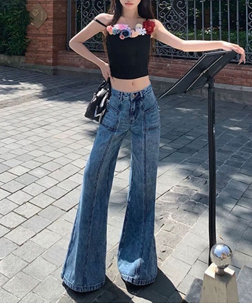 gossip！ロサンゼルス（ゴシップロサンゼルス）の「センターステッチ フレアデニム（デニムパンツ・レディース・ブルー・M）」の5枚目の写真