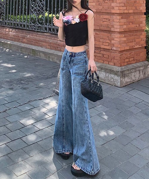 gossip！ロサンゼルス（ゴシップロサンゼルス）の「センターステッチ フレアデニム（デニムパンツ・レディース・ブルー・M）」の6枚目の写真