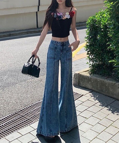 gossip！ロサンゼルス（ゴシップロサンゼルス）の「センターステッチ フレアデニム（デニムパンツ・レディース・ブルー・M）」の9枚目の写真