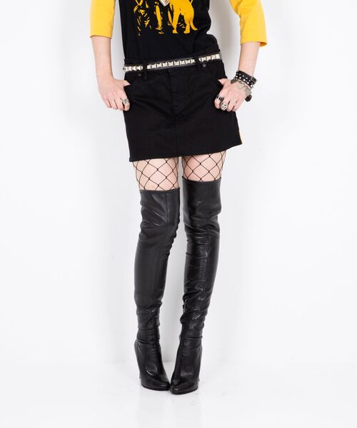 HYSTERIC GLAMOUR（ヒステリックグラマー）の「FIRE HYSTERIC マイクロミニスカート（スカート・レディース・ブラック・X-SMALL/SMALL/MEDIUM）」の4枚目の写真