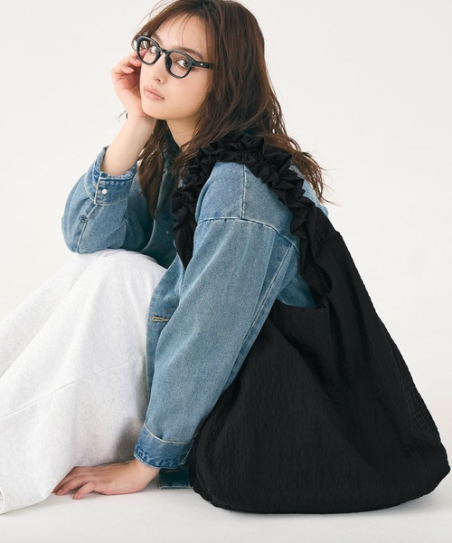 coca（coca）（コカ）の「＼再入荷／ フリルトートバッグ（トートバッグ・レディース・ブラック/ドット・ONE SIZE）」の6枚目の写真