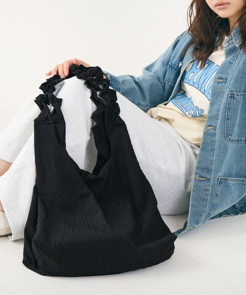 coca（coca）（コカ）の「＼再入荷／ フリルトートバッグ（トートバッグ・レディース・ブラック/ドット・ONE SIZE）」の7枚目の写真