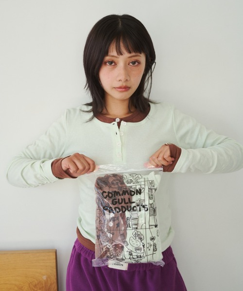 common gull products.（コモンガルプロダクツ）の「ひとえふたえパックヘンリーロンTEE、芽心（Tシャツ/カットソー・レディース・ネイビー/ブラウン系/パープル系/レッド系・SMALL/MEDIUM/LARGE）」の2枚目の写真