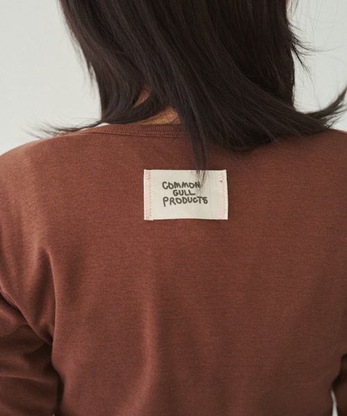 common gull products.（コモンガルプロダクツ）の「ひとえふたえパックヘンリーロンTEE、芽心（Tシャツ/カットソー・レディース・ネイビー/ブラウン系/パープル系/レッド系・SMALL/MEDIUM/LARGE）」の6枚目の写真