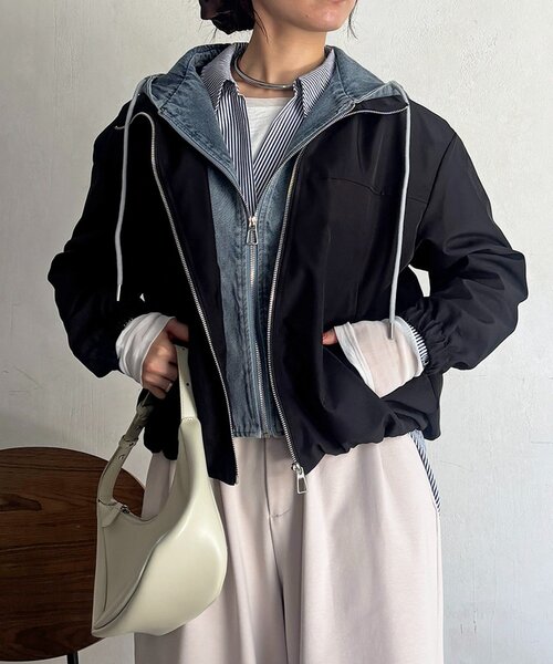 un dix cors(アンディコール)の「デニムパーカーレイヤード風ブルゾン(ブルゾン・レディース・アイボリー/ブラック・FREE)」の4枚目の写真
