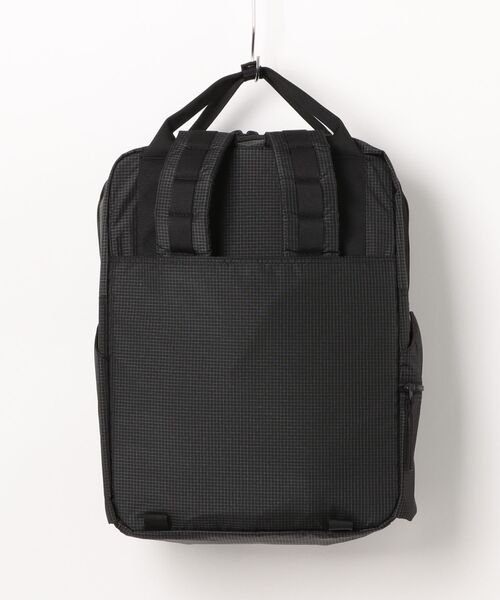 WILD THINGS(ワイルドシングス)の「【WILD THINGS】FLIGHT 2WAY BACKPACK(バックパック/リュック・メンズ・ライトグレー/ブラック・FREE)」の4枚目の写真