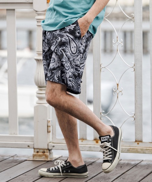 CAMBIO(カンビオ)の「mp14673-Lightweight Fabric Classic Paisley Short Pants ショートパンツ(CAM26SS-004)(その他パンツ・メンズ・ブラック/ブルー/チャコール・L/M/S)」の1枚目の写真