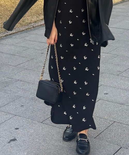 LOUNGEDRESS(ラウンジドレス)の「【@iristagramuuコラボ】【GALENA/ガレナ】チェーンバッグ(トートバッグ・レディース・ブラック・FREE)」の2枚目の写真