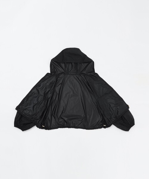 BLUE LABEL CRESTBRIDGE(ブルーレーベルクレストブリッジ)の「【一部店舗限定】シアーナイロンブルゾン(ブルゾン・レディース・ダークネイビー・40/38/36)」の8枚目の写真