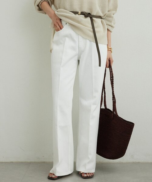 GALLARDAGALANTE(ガリャルダガランテ)の「センタークリースフレアデニム(デニムパンツ・レディース・ブルー/ホワイト・0/1/2)」の11枚目の写真