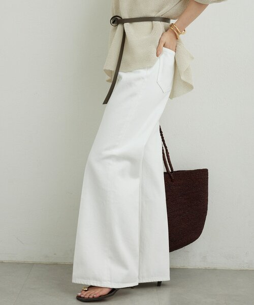 GALLARDAGALANTE(ガリャルダガランテ)の「センタークリースフレアデニム(デニムパンツ・レディース・ブルー/ホワイト・0/1/2)」の10枚目の写真