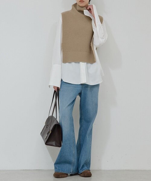 GALLARDAGALANTE(ガリャルダガランテ)の「センタークリースフレアデニム(デニムパンツ・レディース・ブルー/ホワイト・0/1/2)」の21枚目の写真