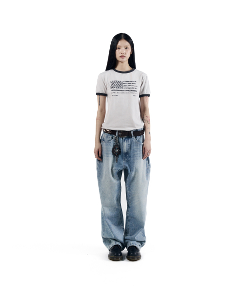 AAKAM(アーカム)の「Stitched Baggy Denim Pants (Blue)(デニムパンツ・レディース・その他・1/2)」の6枚目の写真