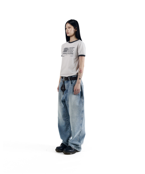 AAKAM(アーカム)の「Stitched Baggy Denim Pants (Blue)(デニムパンツ・レディース・その他・1/2)」の7枚目の写真