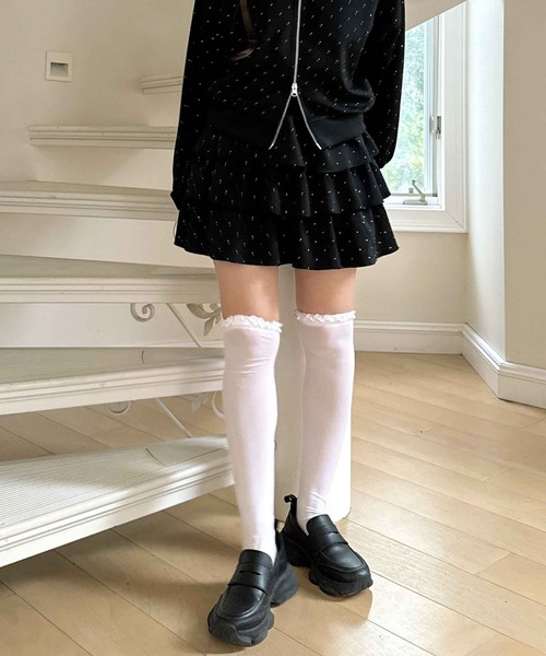 AS KNOW AS plus（アズノゥアズプラス）の「〇アソート柄ティアードフリルミニスカート(花柄・ドット・ビジュー）セットアップ対応（スカート・レディース・ブラック系/アイボリー系/グレー系・FREE）」の19枚目の写真