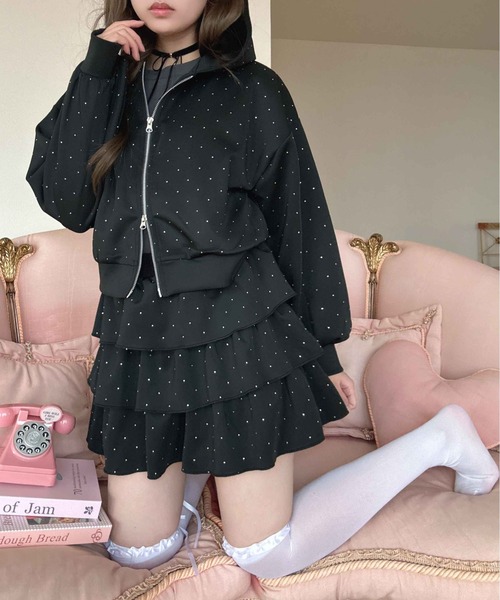 AS KNOW AS plus（アズノゥアズプラス）の「〇アソート柄ティアードフリルミニスカート(花柄・ドット・ビジュー）セットアップ対応（スカート・レディース・ブラック系/アイボリー系/グレー系・FREE）」の15枚目の写真