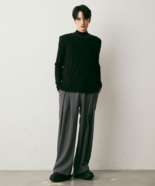 Shoowtime(ショウタイム)の「Drape Semi-Wide Tuck Slacks / ドレープセミワイドタックスラックス(スラックス・メンズ・チャコールグレー/ブラック・X-LARGE/LARGE/MEDIUM)」の10枚目の写真