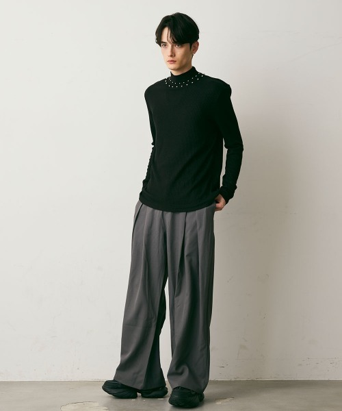 Shoowtime(ショウタイム)の「Drape Semi-Wide Tuck Slacks / ドレープセミワイドタックスラックス(スラックス・メンズ・チャコールグレー/ブラック・X-LARGE/LARGE/MEDIUM)」の14枚目の写真