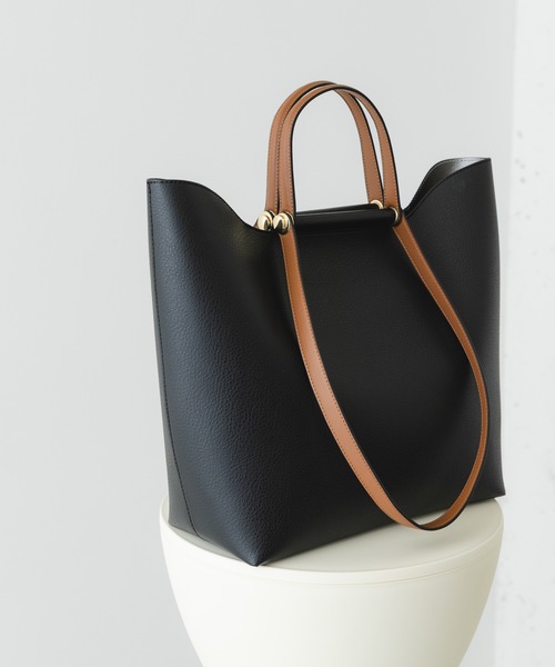 RODE SKO（ロデスコ）の「2ハンドルデザイントートバッグ（ショルダーバッグ・レディース・イエロー/アイボリー/ブラック・ONE）」の16枚目の写真