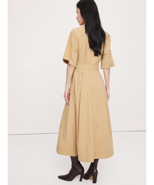 Banana Republic(バナナリパブリック)の「ストレッチ ポプリン シャツドレス(ワンピース・レディース・ベージュ/ブラック・4/2/0/8/6)」の5枚目の写真