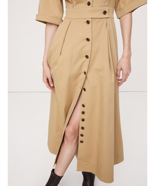 Banana Republic(バナナリパブリック)の「ストレッチ ポプリン シャツドレス(ワンピース・レディース・ベージュ/ブラック・4/2/0/8/6)」の7枚目の写真