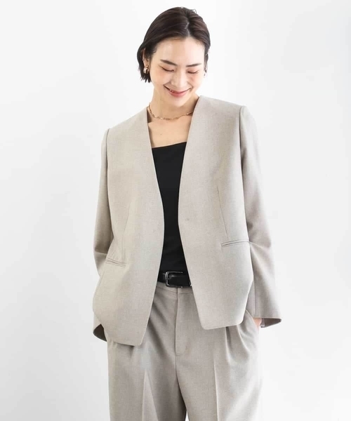 MICHEL KLEIN（ミッシェル・クラン）の「[セットアップ対応]ツイードライク ノーカラージャケット（ノーカラージャケット・レディース・ネイビー/サンドベージュ・38）」の3枚目の写真