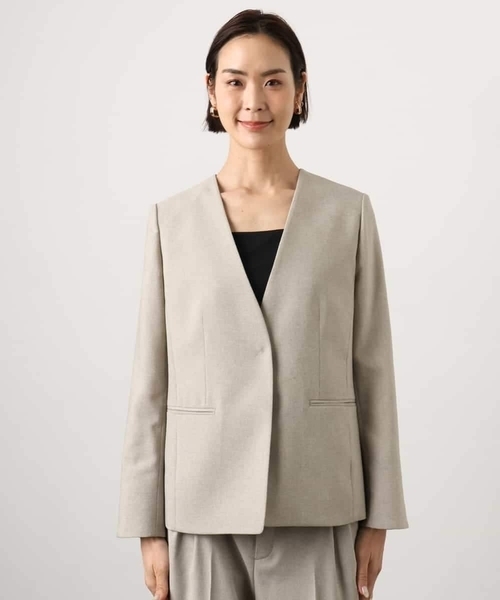 MICHEL KLEIN（ミッシェル・クラン）の「[セットアップ対応]ツイードライク ノーカラージャケット（ノーカラージャケット・レディース・ネイビー/サンドベージュ・38）」の16枚目の写真