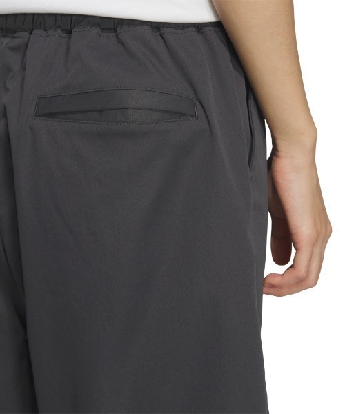 adidas(アディダス)の「【別注】アディダス adidas SOFTLUXバミューダ ルーズフィット パンツ ショーツ 限定コラボ(その他パンツ・レディース・グリーン/オフホワイト/ブラック・M/L)」の17枚目の写真