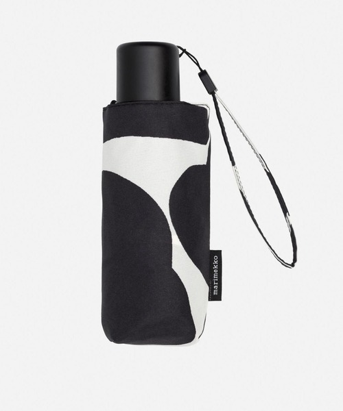 marimekko（マリメッコ）の「Unikko / Mini manual folding umbrella（折りたたみ傘・レディース・ブラック・FREE）」の2枚目の写真