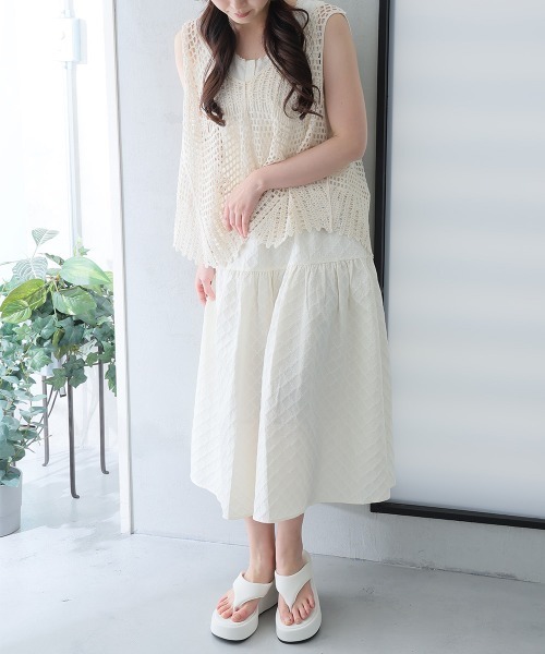 DEMETER(デメテル)の「厚底 ウェッジソール トングサンダル(サンダル・レディース・ブラック/ホワイト/イエロー/パープル/オレンジ・S/M/L/LL)」の8枚目の写真