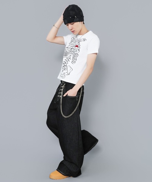 SPINNS（スピンズ）の「短丈グラフィック半袖Tシャツ/スケルトンプリント（Tシャツ/カットソー・メンズ・ホワイト/ブラック/ブラック系その他/ウッドランド・ONESIZE）」の15枚目の写真