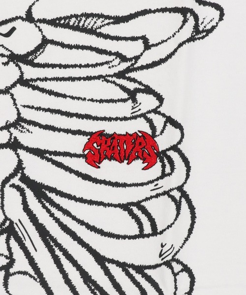 SPINNS（スピンズ）の「短丈グラフィック半袖Tシャツ/スケルトンプリント（Tシャツ/カットソー・メンズ・ホワイト/ブラック/ブラック系その他/ウッドランド・ONESIZE）」の7枚目の写真