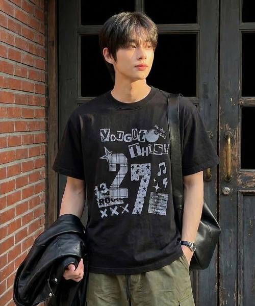 MOZMOZ(モズモズ)の「トゥエンティセブン ピグメント クロップ 半袖Tシャツ ブラック(Tシャツ/カットソー・レディース・その他・1/2/3)」の1枚目の写真
