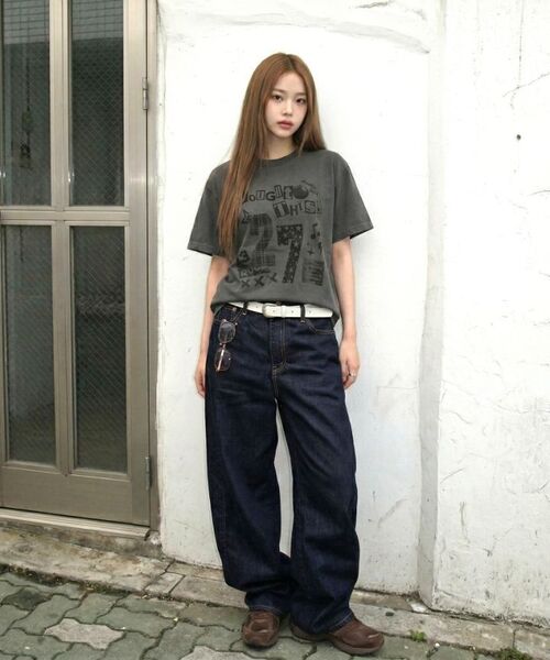 MOZMOZ(モズモズ)の「トゥエンティセブン ピグメント クロップ 半袖Tシャツ ブラック(Tシャツ/カットソー・レディース・その他・1/2/3)」の10枚目の写真