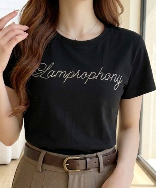 Ada.(エイダ)の「ビーズ刺繍ロゴ 半袖Tシャツ(Tシャツ/カットソー・レディース・ホワイト/ブルー/ブラック・FREE)」の3枚目の写真