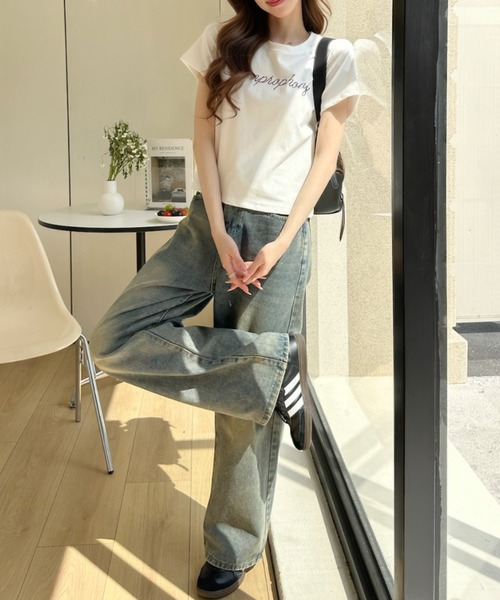 Ada.(エイダ)の「ビーズ刺繍ロゴ 半袖Tシャツ(Tシャツ/カットソー・レディース・ホワイト/ブルー/ブラック・FREE)」の9枚目の写真