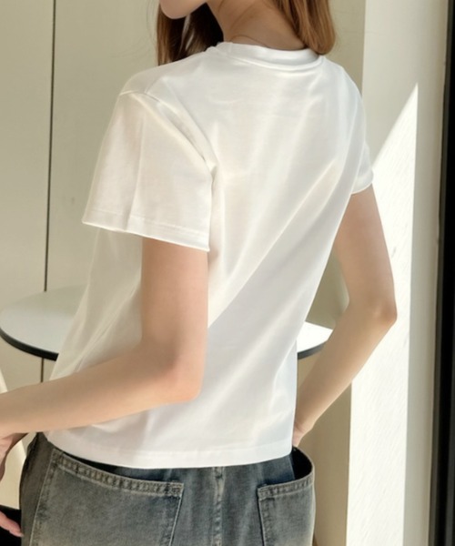 Ada.(エイダ)の「ビーズ刺繍ロゴ 半袖Tシャツ(Tシャツ/カットソー・レディース・ホワイト/ブルー/ブラック・FREE)」の7枚目の写真