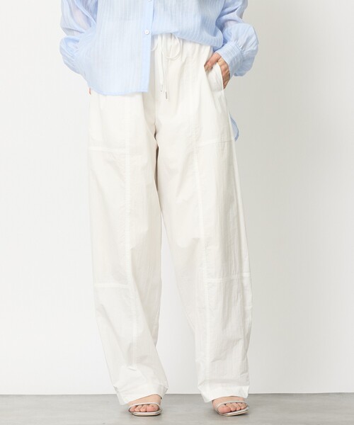 abahouse mavie（アバハウスマヴィ）の「【旬シルエット】カーブイージーパンツ（その他パンツ・レディース・ホワイト/ベージュ/ブラック・38/36）」の7枚目の写真