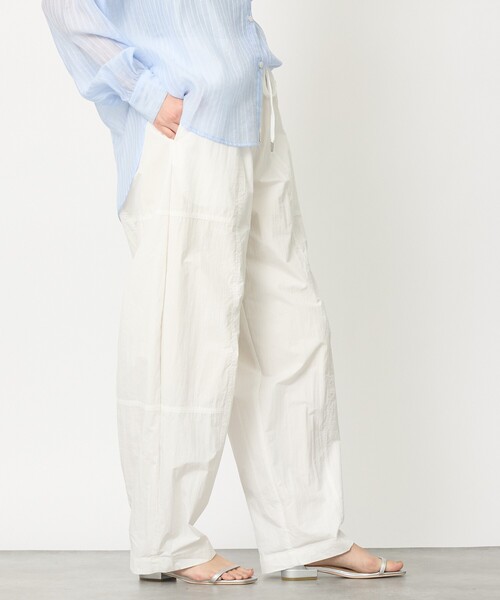 abahouse mavie（アバハウスマヴィ）の「【旬シルエット】カーブイージーパンツ（その他パンツ・レディース・ホワイト/ベージュ/ブラック・38/36）」の8枚目の写真