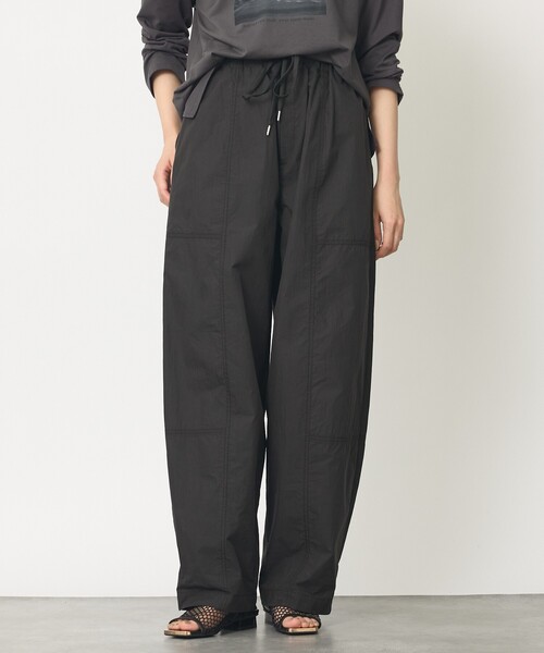 abahouse mavie（アバハウスマヴィ）の「【旬シルエット】カーブイージーパンツ（その他パンツ・レディース・ホワイト/ベージュ/ブラック・38/36）」の16枚目の写真