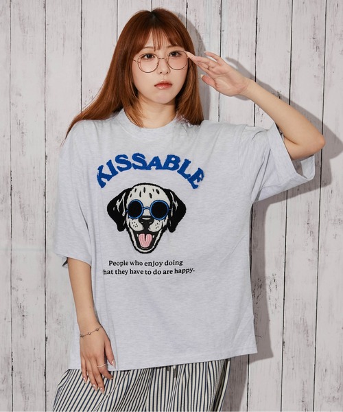 GORGE（ゴージ）の「《ドッグキャラクター×サガラロゴ》Tシャツ／ストリート／春夏秋／全4色（Tシャツ/カットソー・レディース・オートミール/オフホワイト・F）」の4枚目の写真