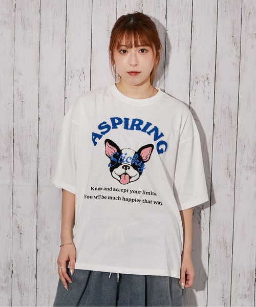 GORGE（ゴージ）の「《ドッグキャラクター×サガラロゴ》Tシャツ／ストリート／春夏秋／全4色（Tシャツ/カットソー・レディース・オートミール/オフホワイト・F）」の15枚目の写真